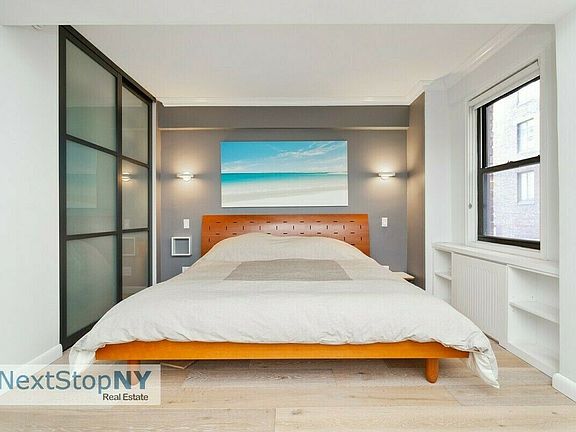 4th image of 333 E 55th St APT 4A