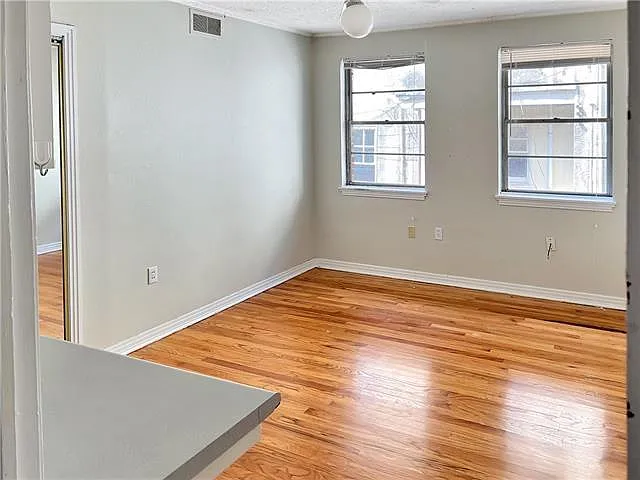 630 Broadway St #630 — Photo 6