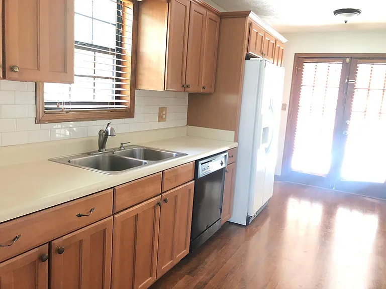 329 Harris Oaks — Photo 27