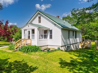 6936 Durham Rd, Whitehall, MI 49461