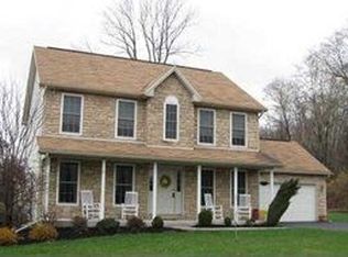 525 McMannis Rd, Lewisberry, PA 17339