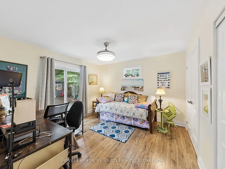 86 Andrew Dr — Photo 26