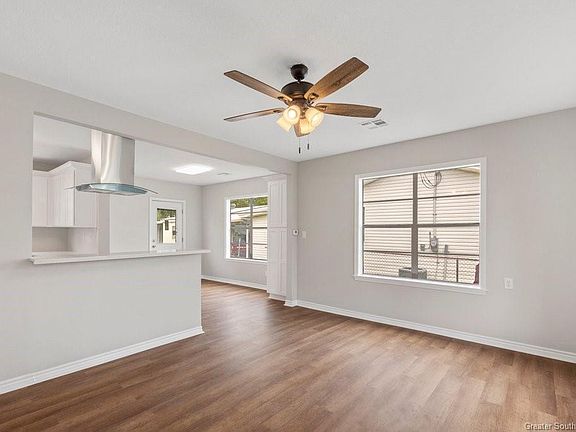 4th image of 2210 Creole St