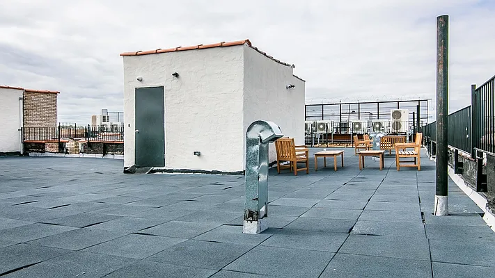 Rented by Nooklyn NYC LLC | media 30