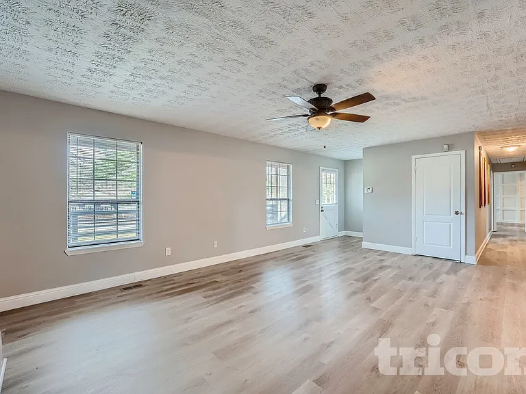4305 Treeline Way — Photo 17
