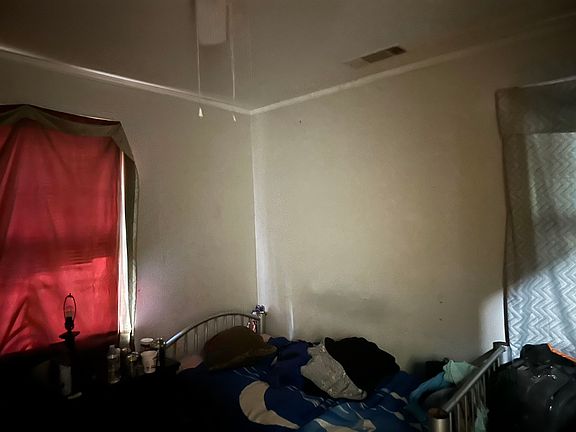 5th image of 3585 Mayfair Ave