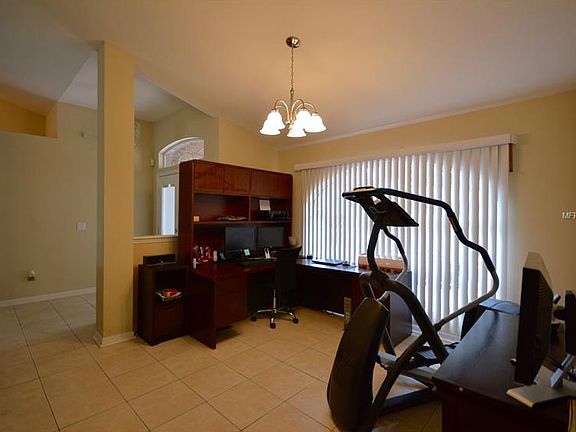 3rd image of 2110 Lakebreeze Way
