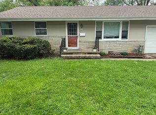 915 Linview Ave, Urbana, IL 61801