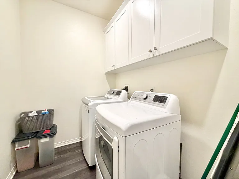 27460 Big Bend Dr — Photo 12