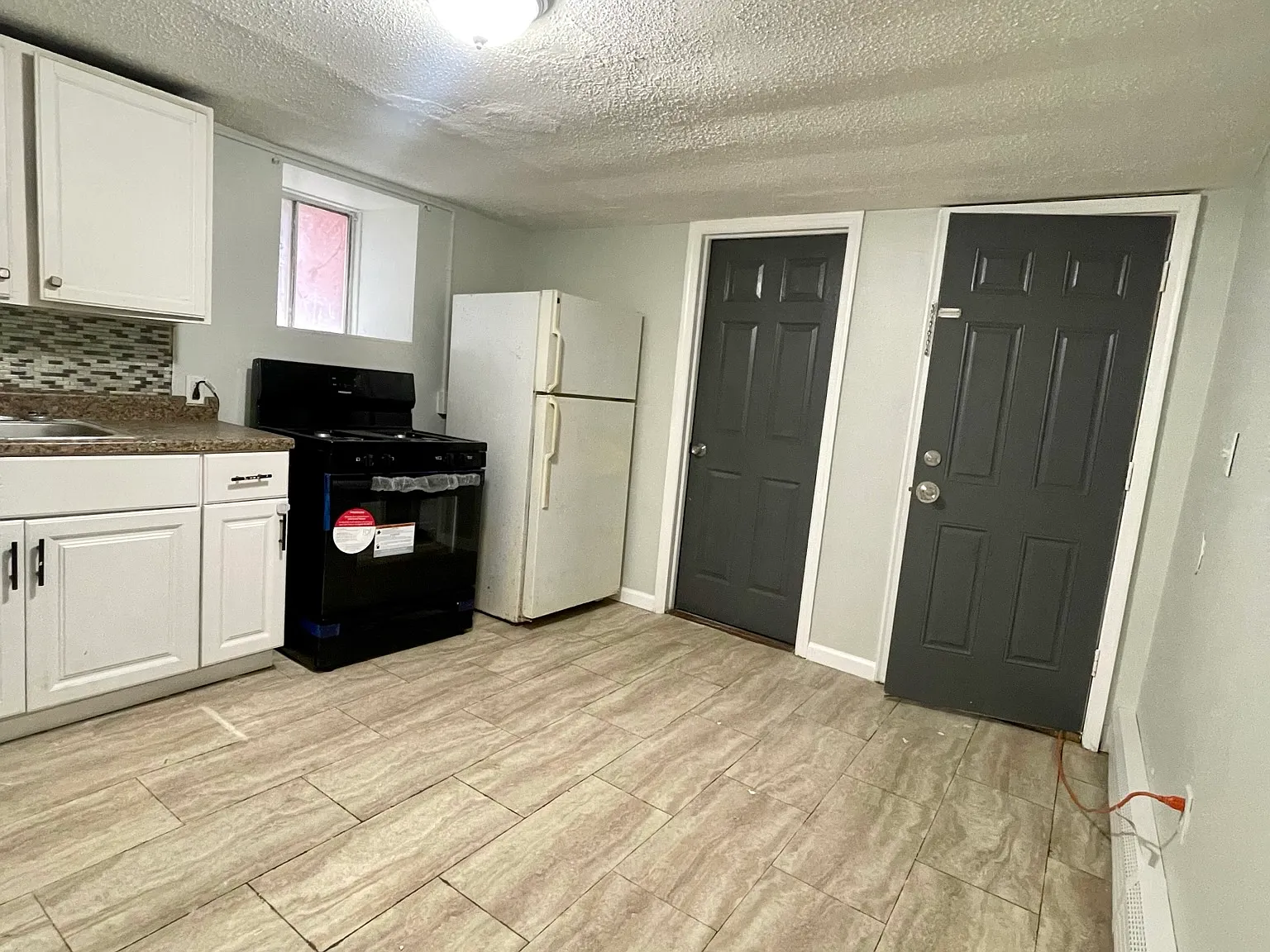 1 bed, 600 sqft, $1,650 — Photo 3