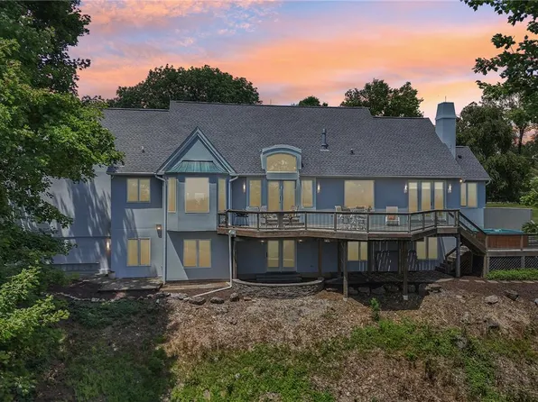 280 Skyline Dr, Easton, PA 18042