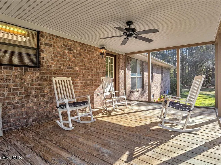 7071 Old Oak Rd NW — Photo 66