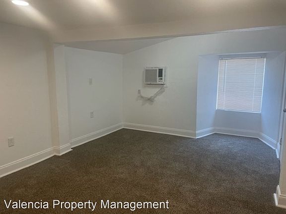 5th image of 10403 Ray St #A