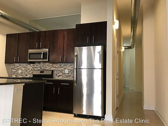 4th image of 2778 N Milwaukee Ave APT 210