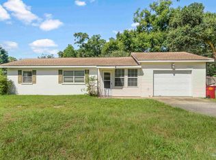 4301 Stephens Rd, Pace, FL 32571