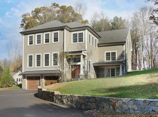 79 Country Ln, Westwood, MA 02090
