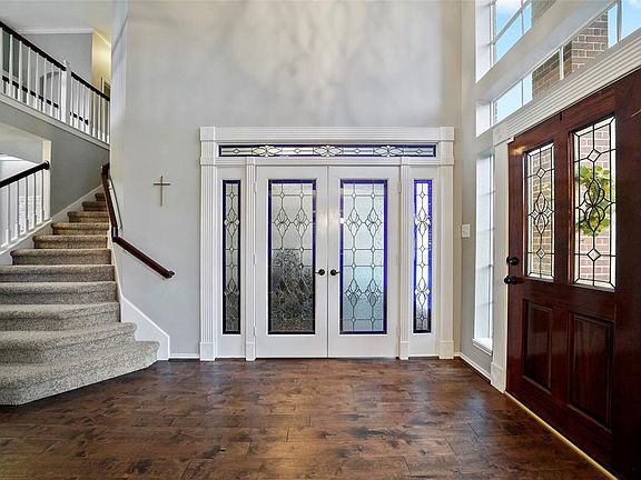 4th image of 18711 Chestnut Crest Dr