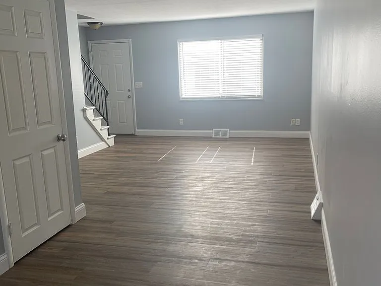Bexvie Village Townhomes — Photo 3