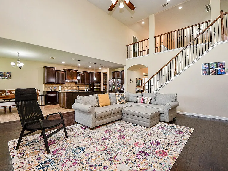 4302 Trinity Creek Ct — Photo 16