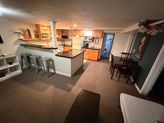 5th image of 1712 W Jefferson St Suite 102