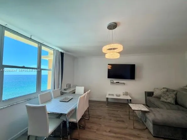 2501 S Ocean Dr, Hollywood, FL