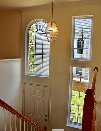 3rd image of 47308 Sterdley Falls Terrace End