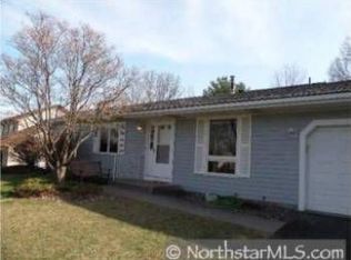 9417 Wentlock Rd, Woodbury, MN 55125