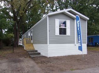 14 Huron Ln, Winona, MN 55987