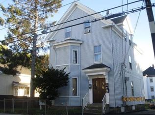 190 Park St, Lawrence, MA 01841