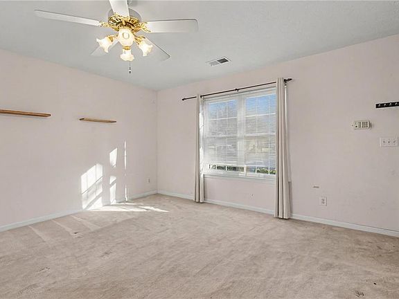 3rd image of 2816 Florence Dr #A4