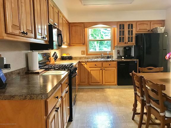 3rd image of 12825 Grand Willow Dr