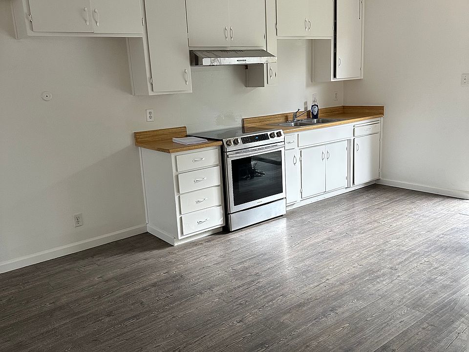 2nd image of 1809 Parker Ave
