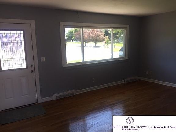 5th image of 6908 S 41st Ave
