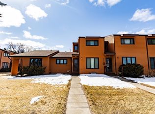 2207 4th Ave S, Moorhead, MN 56560