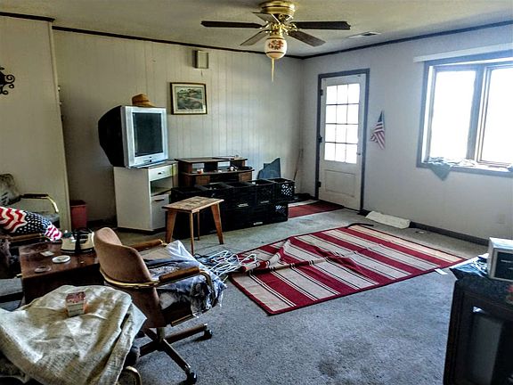 4th image of 604 Court St