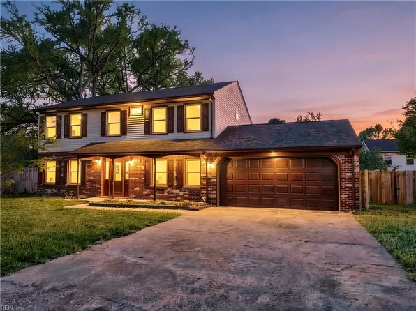 251 S Parliament Dr, Virginia Beach, VA 23462