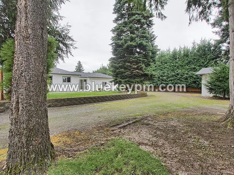 4114 NE 56th St — Photo 22