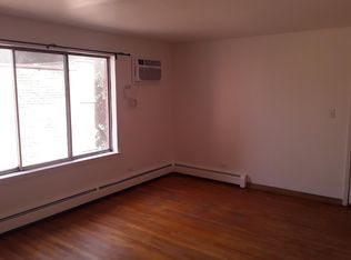 8020 Keating Ave APT 2C, Skokie, IL 60076