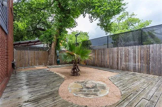 2804 Rio Grande St #1-204 — Photo 4