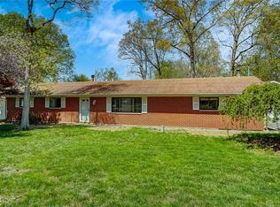 912 Oakland Dr, Dayton, OH 45434