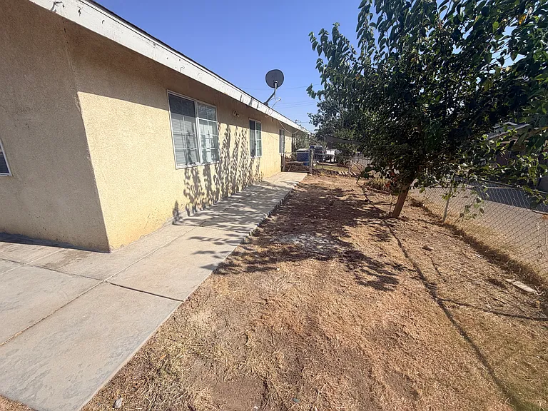 1803 Larcus Ave #A — Photo 3
