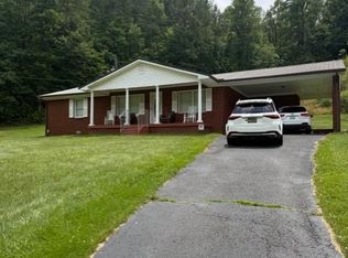 4589 Abbott Creek Rd, Prestonsburg, KY 41653