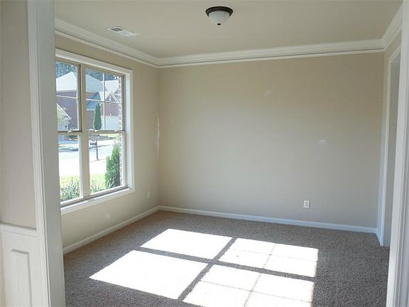 4th image of 507 Poppy Hill Ln