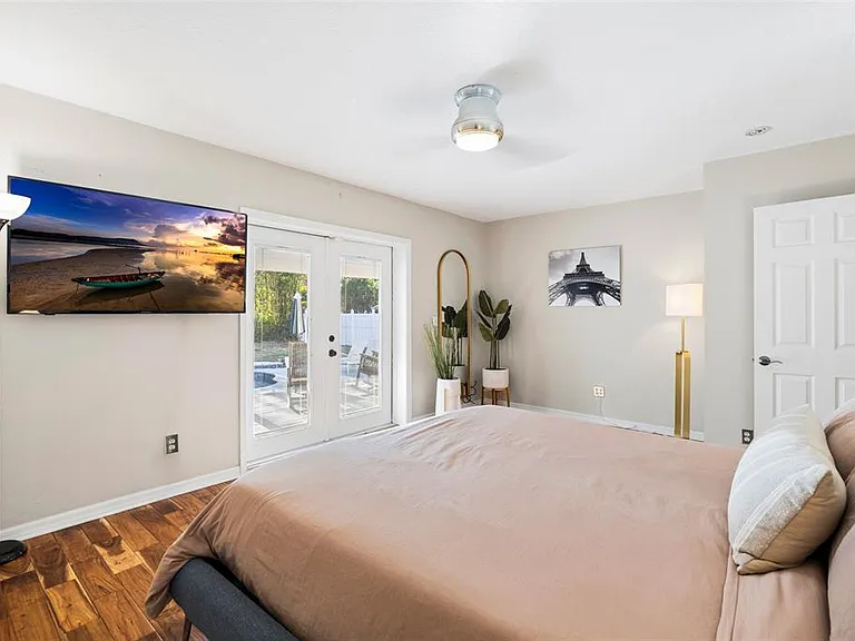 304 N Matanzas Ave — Photo 22