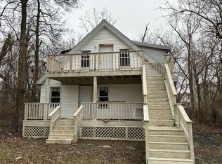 3323 E 143rd St #1, Cleveland, OH 44120