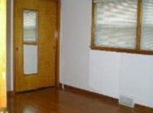 5819 S Moody Ave, Chicago, IL 60638