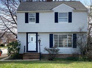 4162 Delroy Rd, South Euclid, OH 44121