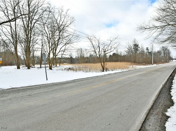 Palmyra Rd, Warren, OH 44481