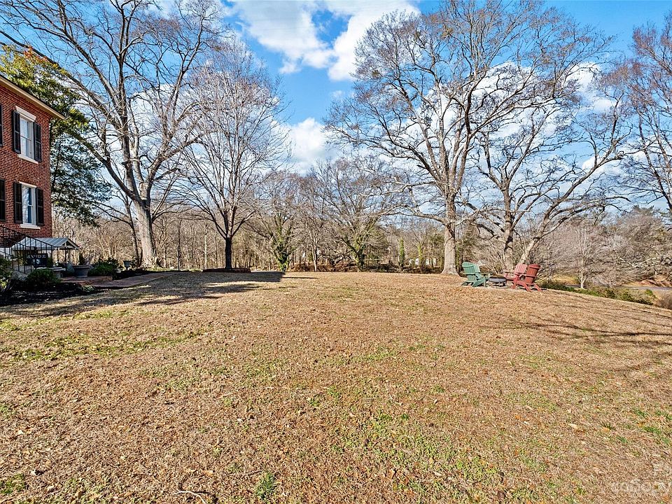 2831 Laboratory Rd, Lincolnton, NC 28092 Zillow