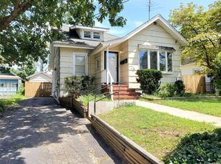 175 S Brookside Ave, Freeport, NY 11520